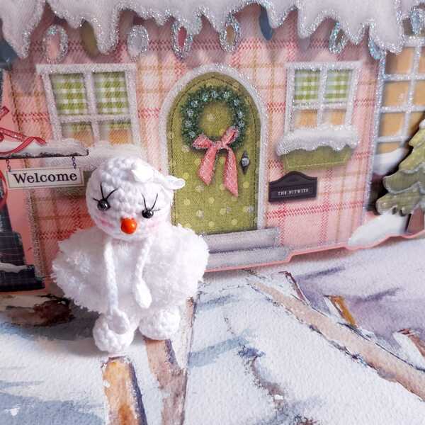 Amigurumi muñeca de nieve. Un baúl de princesas