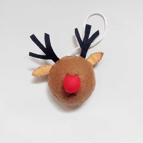 Rudolph bola de navidad. Un baúl de princesas. Madrid